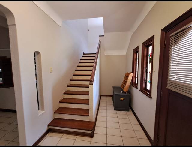 4 bed property to rent in PAGLANDE